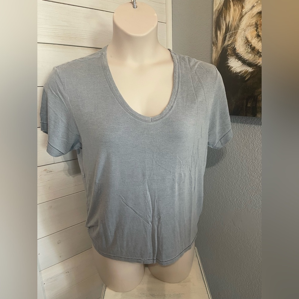 - American Eagle Outfitters Gray/Blue oversized Short Sleeve T-Shirt